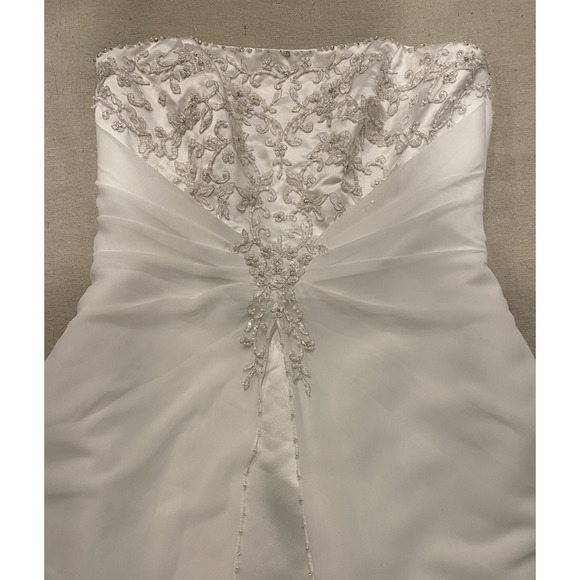 David's Bridal Wedding Dress Womens 12 Strapless Beaded Tiered Ball Gown w Train - Picture 11 of 16